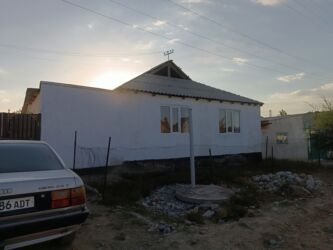 дом жм алтын ордо: Үй, 110 кв. м, 5 бөлмө