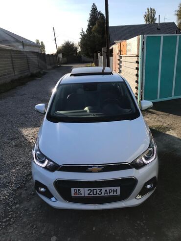 киргизские машины: Chevrolet Spark: 2018 г., 0.1 л, Вариатор, Бензин, Хэтчбэк