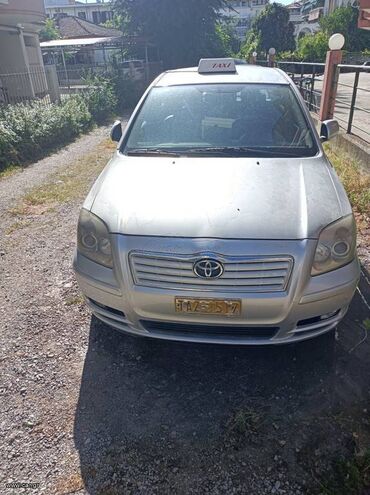 Used Cars: Toyota Avensis: 2 l | 2004 year Limousine