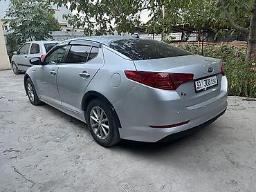 разрочка машина: Kia K5: 2011 г., 2 л, Автомат, Газ, Седан — 2