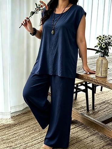 elastiu: 06 Komplet za punije
2XL 3XL 4XL
Cena : 2.600 dinara H — 4