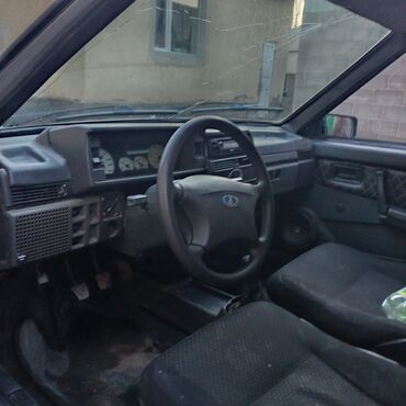 ВАЗ (ЛАДА): ВАЗ (ЛАДА) 2109: 2002 г., Хэтчбэк — 7