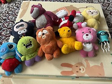 Новые игрушки.Набор мягких игрушек (11 шт.) ярких цветов и разных