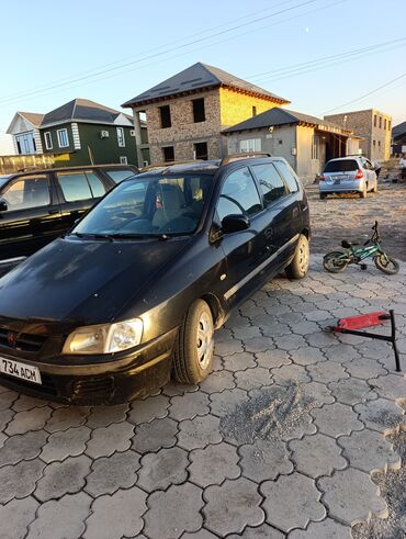 Mitsubishi: Mitsubishi Space Star: 2001 г., 1.3 л, Механика, Бензин, Хэтчбэк — 2