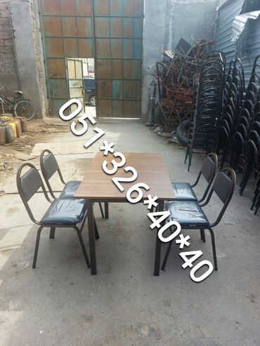 Masa və oturacaq dəstləri: Qonaq otağı üçün, Yeni, Açılan, Dördbucaq masa, 4 stul — 26