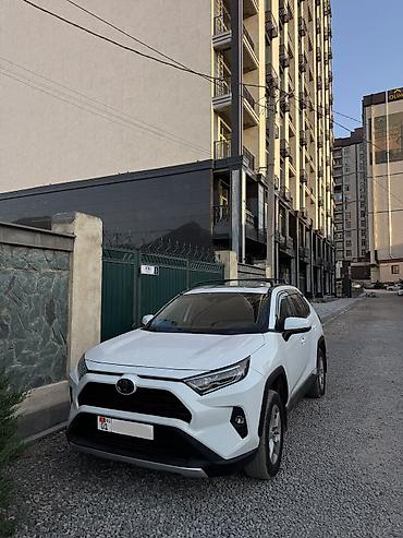 rav 4 2002: Toyota RAV4: 2020 г., 2.5 л, Автомат, Гибрид, Внедорожник — 1