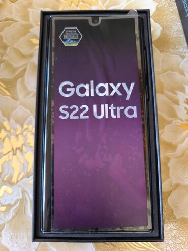 samaung s22: Samsung Galaxy S22 5G, 256 GB, rəng - Yaşıl, Simsiz şarj, İki sim kartlı