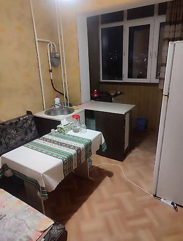 56: 3 комнаты, 64 м², 6 мкр 105 серия, 8 этаж, Старый ремонт — 2