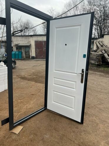 продаю металлом: Входная дверь, Металл, цвет - Серый, Новый, 205 * 96, Платная доставка