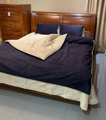 2 х спальную кровать: Постельное белье - 4 предмета - простынь, пододеяльник, 2 наволочки