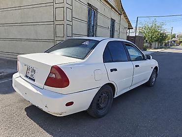 lancer 10: Mitsubishi Mirage: 2000 г., 1.5 л, Автомат, Бензин, Седан — 1