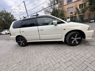 срочная продажа авто по низким ценам: Honda Odyssey: 2000 г., 2.3 л, Автоматтык, Бензин, Вэн/Минивэн