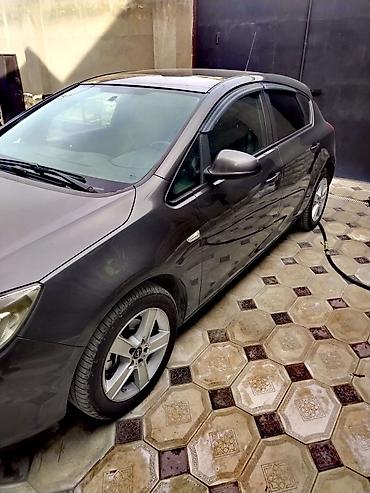 Opel: Salam maşın Opel Astra J TURBO 1.4 BENZİN HƏRŞEY İŞLEKDİ. TƏCİLİ — 3