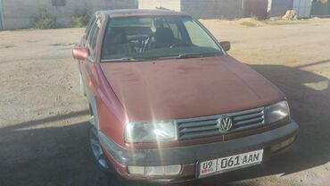 фольксваген амарок: Volkswagen Vento: 1993 г., 1.8 л, Механика, Бензин, Седан