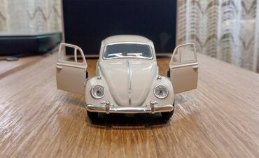 Figurice i makete: Nov metalni model automobila VW Buba. Mogu da mu se otvaraju vrata — 6