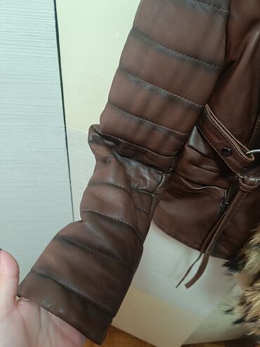 Krzneni kaputi: 2XL, Sa postavom, Činčila — 19