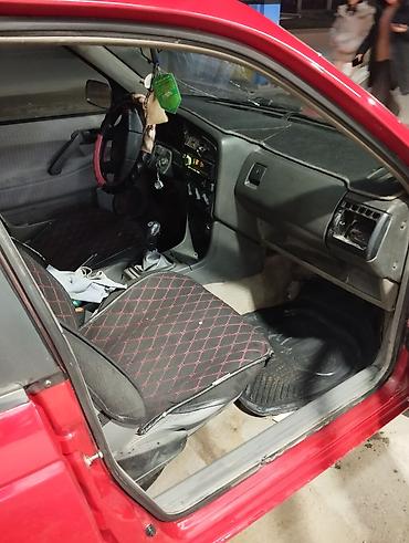 Volkswagen: Volkswagen Passat Variant: 1993 г., 1.8 л, Механика, Бензин, Универсал — 10