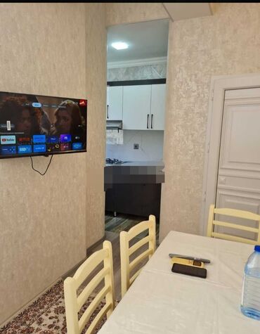 аренда квартир в баку за 200 манат: Bakıxanovda Asan xidmətin yanında. Yeni tikili Apartman tipli binada 1