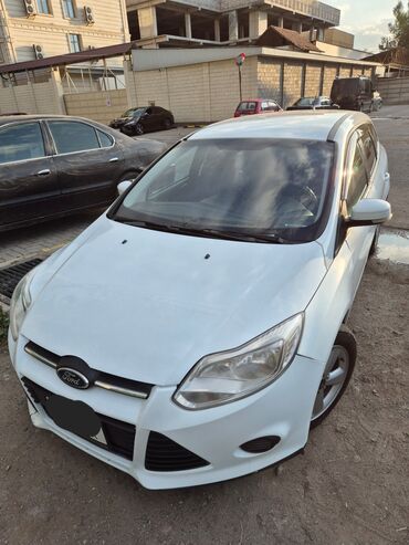 Ford: Ford Focus: 2013 г., 1.6 л, Механика, Бензин, Универсал