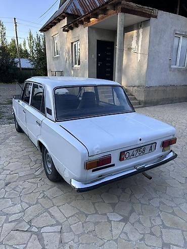 полик 5 д: ВАЗ (ЛАДА) 2101: 1980 г., 1.3 л, Механика, Бензин, Седан — 2