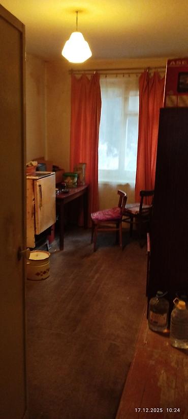 Квартиры: 3 комнаты, 59 м², 1 этаж, Старый ремонт — 7