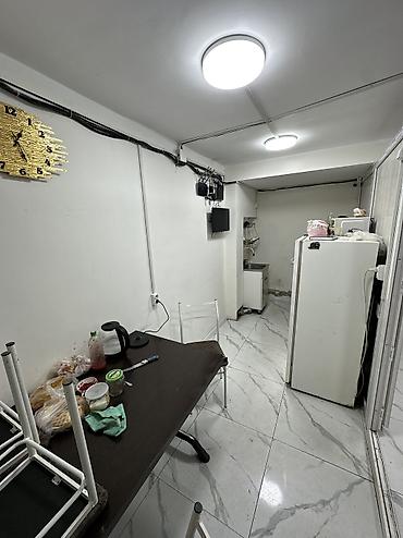 Продажа помещений свободного назначения: Продается от владельцев коммерческое помещение в подвале жилого — 8