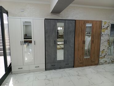 çinar ağacı: Yeni, Açılan, 3 qapılı Düz dolab, Qarderob, paltar dolabı, Azərbaycan