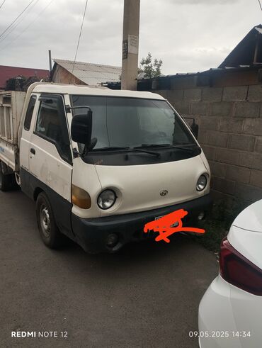 Hyundai: Hyundai Porter: 2000 г., 2.5 л, Механика, Дизель