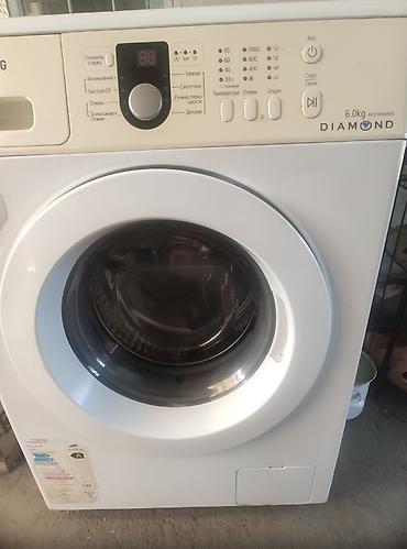 60: Стиральная машина Samsung Diamond WF8590NMW9, фронтальная загрузка — 2