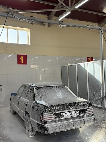 yeşqa maşın: Mercedes-Benz E 230: 2.3 l | 1990 il Sedan — 4