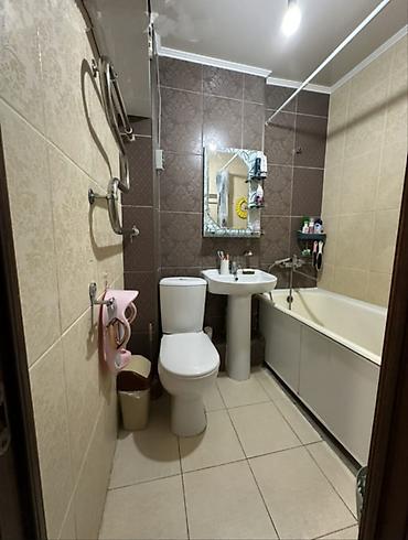 Продажа квартир: 2 комнаты, 44 м², 5 мкр 104 серия, 4 этаж — 8