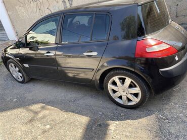 Μεταχειρισμένα Αυτοκίνητα: Renault Megane: 2 l. | 2007 έ. | 256000 km. Χάτσμπακ