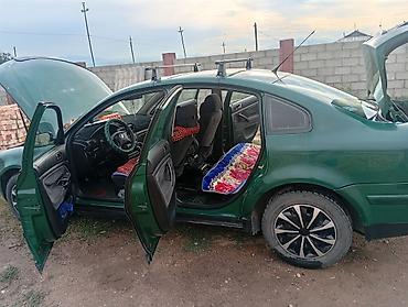 smart open: Volkswagen Passat: 1998 г., Бензин, Универсал — 5