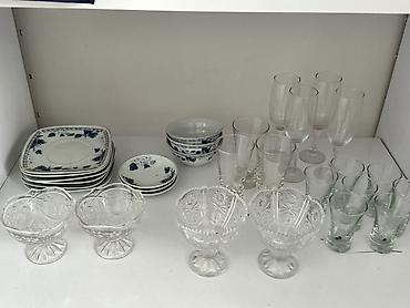 Наборы посуды: Различная посуда, б/у и новая. Есть комплектами и вразнобой. Может — 27