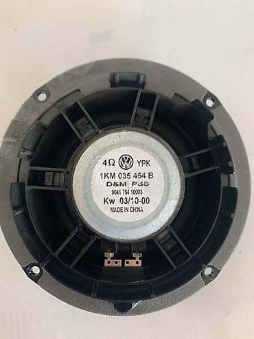 sansa mp3 player: ZVUČNIK ZADNJI DESNI ZA VOLKSWAGEN GOLF 6 - 1KM 035454 B | Polovni — 2