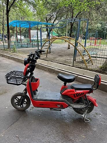 devo tiko: Электровелосипед/скутер iBike TRUN (красный) - Компактный городской — 2