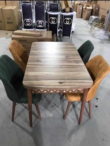 Masa və oturacaq dəstləri: Mətbəx üçün, Yeni, Açılmayan, Dördbucaq masa, 4 stul — 18