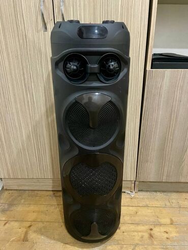 yaxa mikrofonu: İşlənmiş Kolonka, Növ - Portativ, rəng - Qara lalafo.az -da yaxa mikrofonu: İşlənmiş Kolonka, Növ - Portativ, rəng - Qara