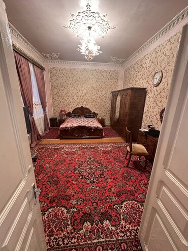 Həyət evləri və villaların satışı: 6 otaqlı, 700 kv. m, Kredit yoxdur, Orta təmir — 13