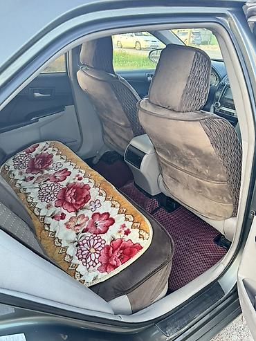 camry 2012: Toyota Camry: 2011 г., 2.5 л, Автомат, Бензин, Седан — 10