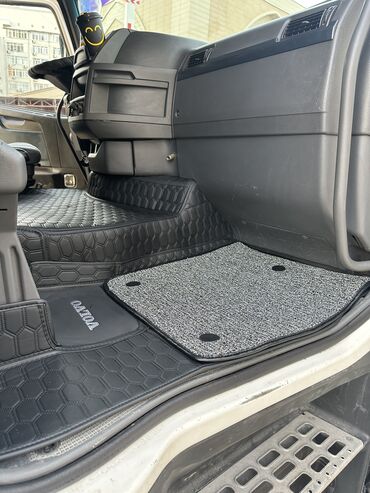 Полики: 5D Экокожа Полики Для салона Volvo, цвет - Черный, Новый, Самовывоз — 4