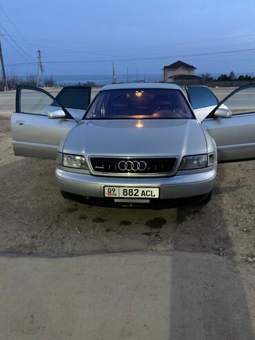 Транспорт: Audi A8: 1995 г., 4.2 л, Автомат, Бензин, Седан