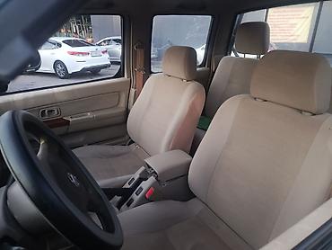 форд пикаб: Nissan Navara: 2015 г., 2.5 л, Механика, Бензин, Пикап — 10