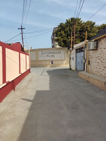 şəhər bağları mənzil satılır: Digah, 100 kv. m, 4 otaqlı, Hovuzsuz, Kombi, Qaz, İşıq