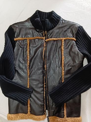 moda piu: Ženska jakna od eko kože sa detaljima od veštačkog krzna + torbica — 10
