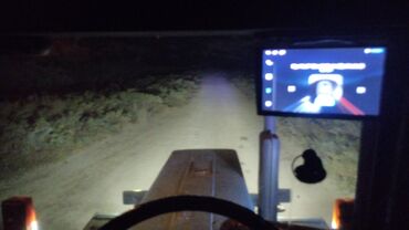 Traktorlar: Traktor Belarus (MTZ) 1993 il, 80 at gücü, motor 2.4 l — 4