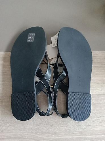 converse kragujevac: Ženske kožne sandale – crne, sa kaiševima oko zgloba - Model sa — 8