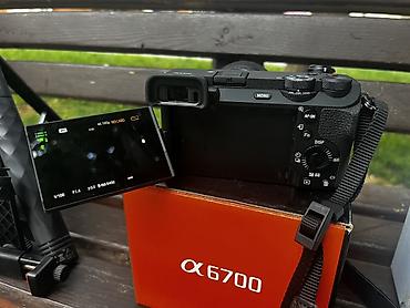 sandisk 128gb: Sony a6700 (Cəmi 2400 çəkiliş) + Viltrox 33mm f/1.4 + Peşəkar V90 kart — 4