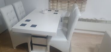 Setovi stolova i stolica: Sto i 4 stolice na prodaju na lalafo.rs — 2 Setovi stolova i stolica: Sto i 4 stolice na prodaju — 2