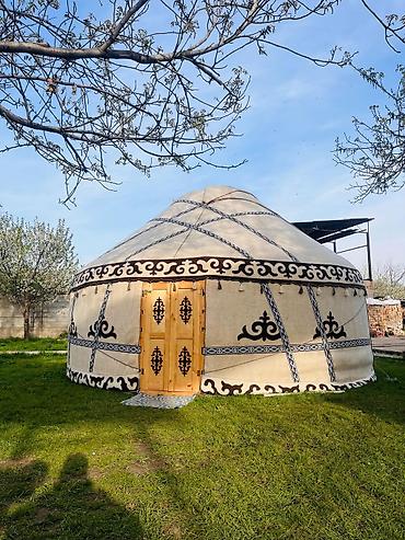 Аренда юрт: Аренда юрты, Каркас Деревянный, 75 баш, С полом, Самовар, Посуда — 2